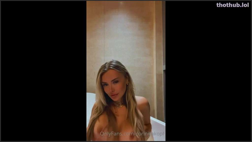 Corinna Kopf dickbusigem Luder und vielen schwarzen Schwänzen