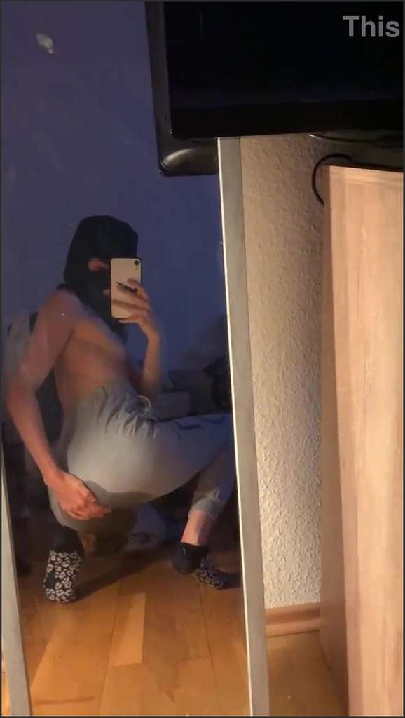 Kinky Aphrodite von jungen Nachbarn bei Alt und Jung Sex verführt