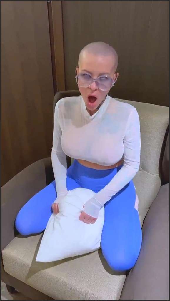 Dollme grandiosen Fick hat sie den Job